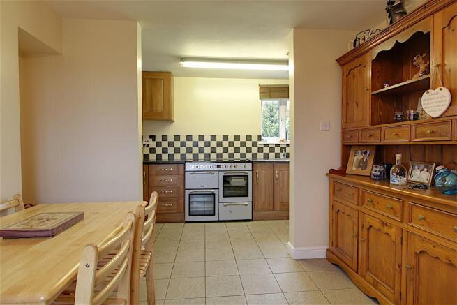 Kitchen / Dining
