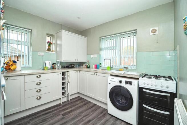 Granby Close, Weymouth, Dorset, DT4 photo 4
