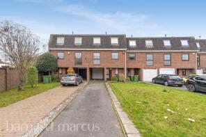 35, Ditton Reach, Thames Ditton KT7 0XB
