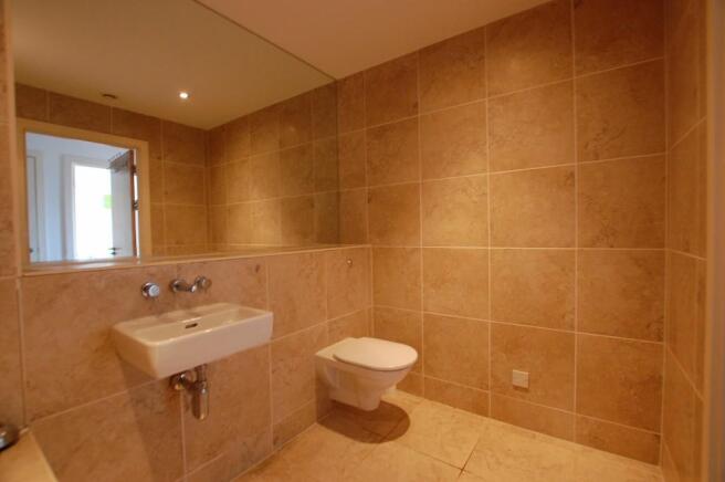 1 bed Apartment to rent Image 7