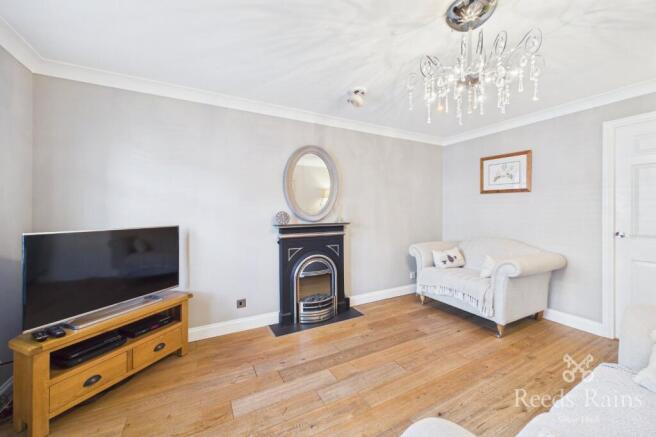 2 bed Terraced for sale Image 8