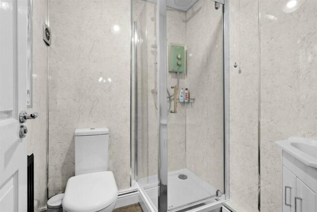 12 Bolton Avenue - Shower room.jpg