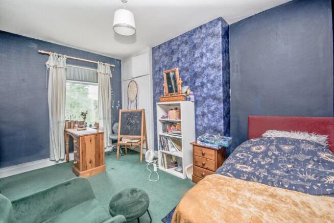 3 bed Terraced for sale Image 12