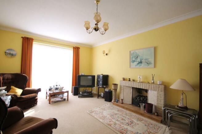 livingroom.JPG