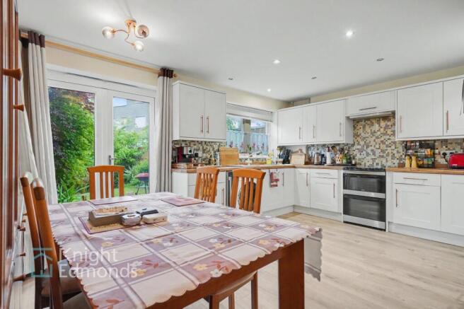 Kitchen & Dining Room