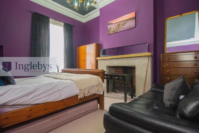 1 bed Apartment to rent Image 5
