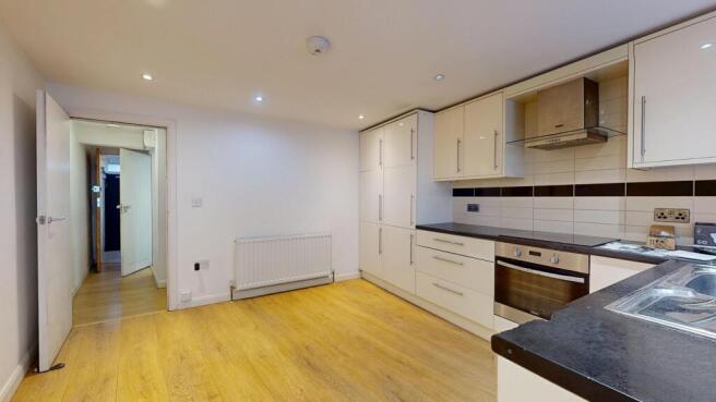 33 High Street, Hampton Wick, Kingston upon Thames, KT1 4DA