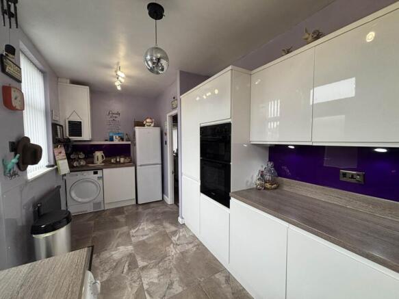 3 bed End of Terrace for sale Image 9