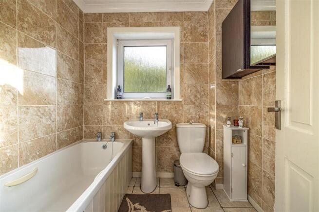 13 Ladyschaw Drive Selkirk 24.JPG