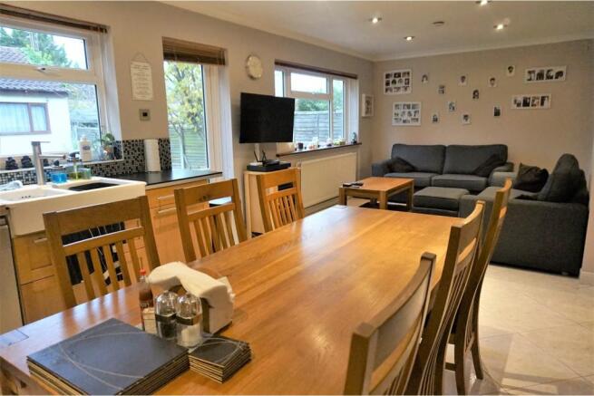 Kitchen/Family Room
