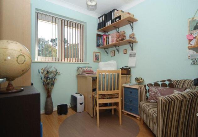 Photo 12