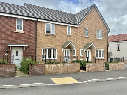 Kingfisher Drive, Houndstone, Yeovil, Somerset
