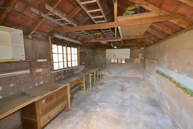 garage2.JPG