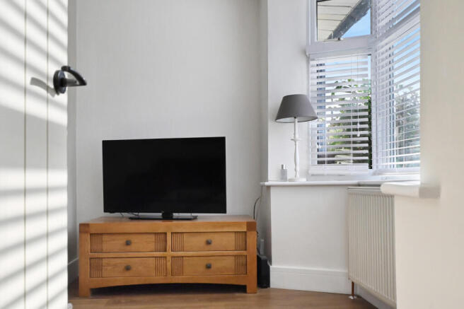 2 bed Semi-Detached for sale Image 5