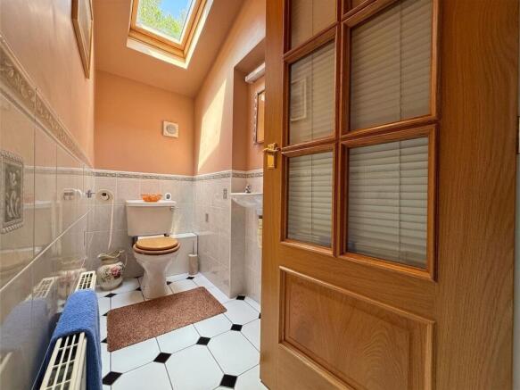 3 bed Detached for sale Image 12