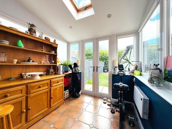 2 bed Semi-Detached for sale Image 12