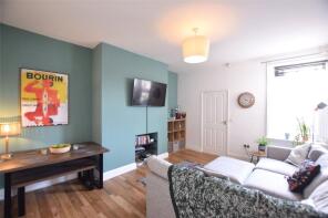 4, Faraday Grove, Bensham, Gateshead NE8 4UL
