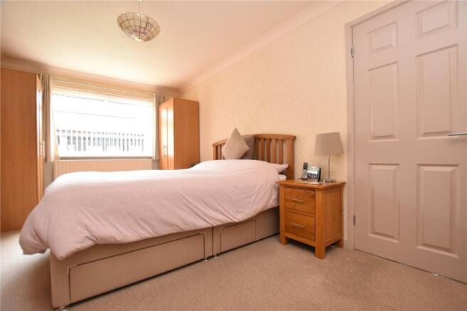 3 bed Detached Bungalow for sale Image 7
