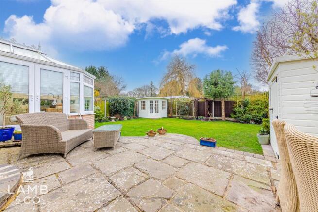REAR GARDEN: