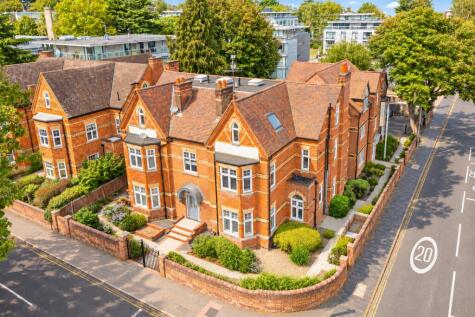 St. Georges Court, Hatfield Road, St. Albans, Hertfordshire, AL1