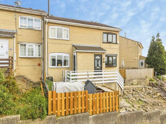2 bed Town House for sale Image 11