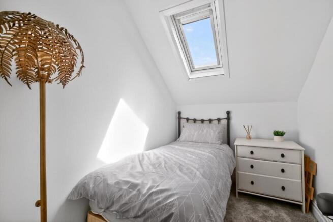 2 bed Apartment for sale Image 12