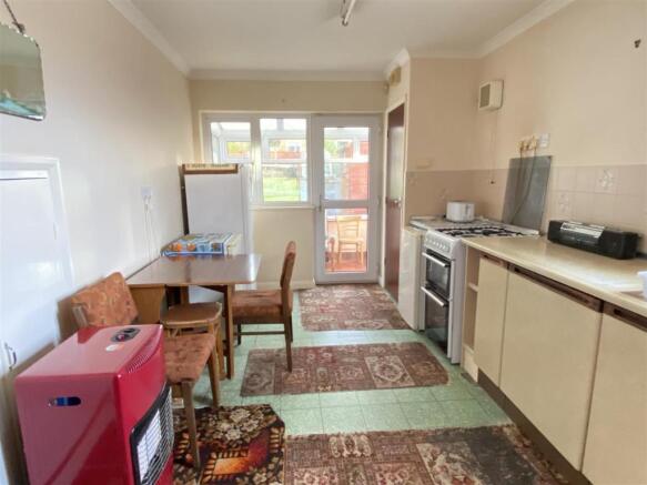 Fitted Kitchen