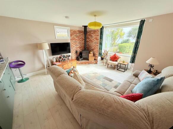 Open Plan Kitchen/Living Room