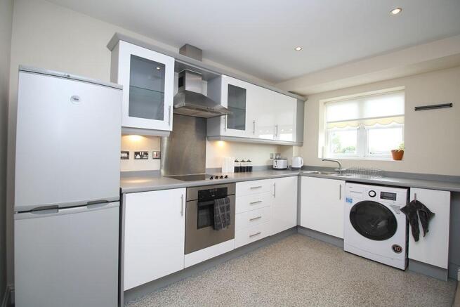 Kitchen (Main)