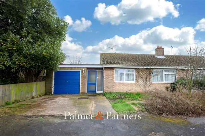 2-bed house on Pauls Crescent, Elmstead, Colchester, Essex, CO7, £280,000
