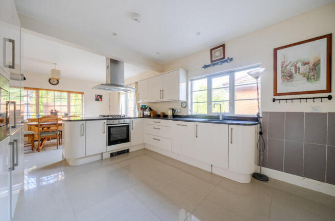 1380881-11-6915ba...