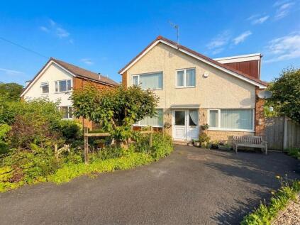 Larkhill Avenue, Cleckheaton, BD19