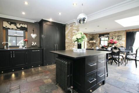 Laindon Common Road, Little Burstead, Billericay