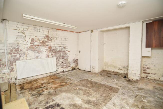 4 bed Town House for sale Image 12