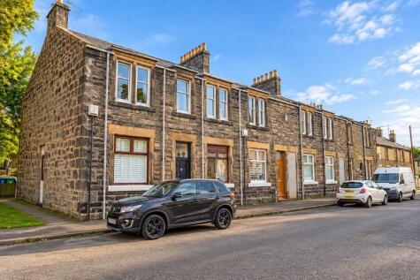 Whirlbut Street, Dunfermline, KY11