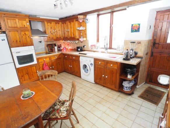 Dining/Kitchen