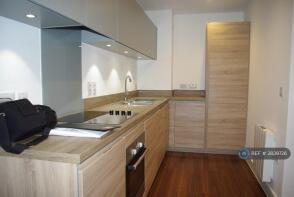 Flat 1, 80 Kennet House, Kings Road, Reading RG1 3BJ
