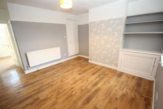 dining room 2.JPG
