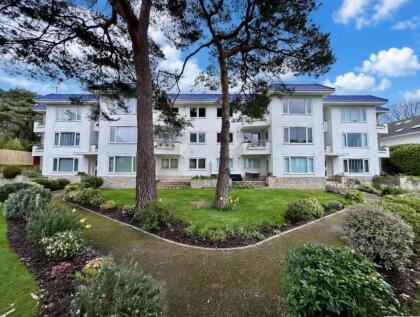 Brownsea Road, SANDBANKS, BH13
