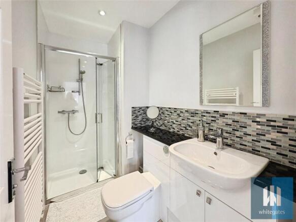 4 bed Terraced for sale Image 5