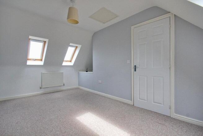 3 bed House to rent Image 12