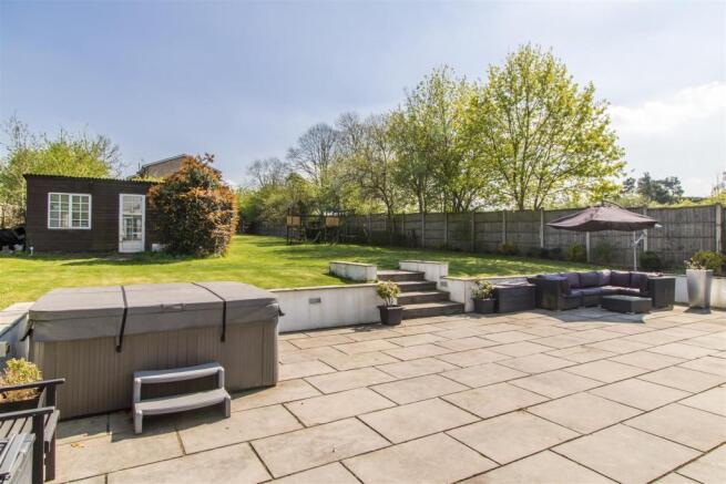 165 Baldock Road.jpg