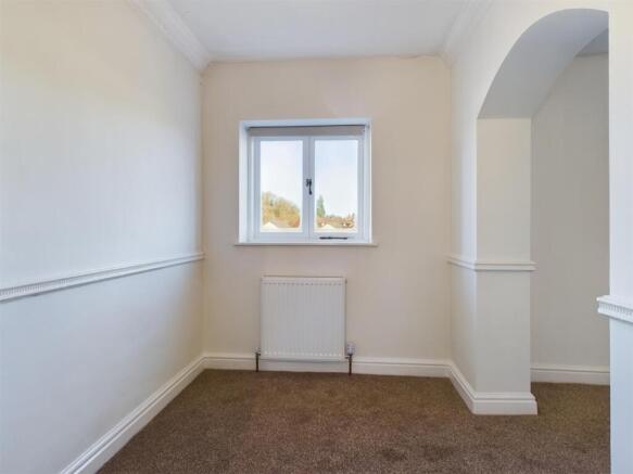 Dining/Study Area