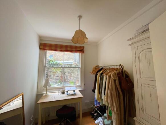 2nd Bedroom / Study