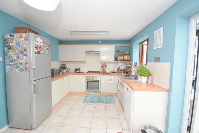 Kitchen.jpg