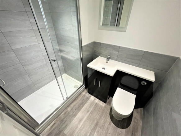 Studio to rent Image 5