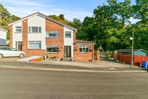 135, Campbell Avenue, Dumbarton G82 3PB