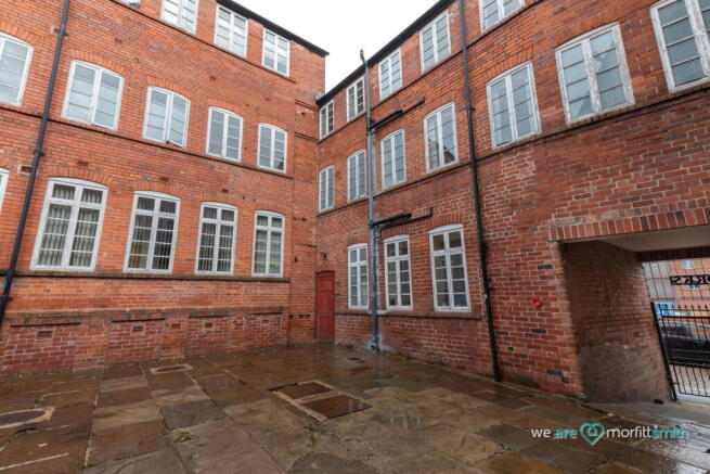 1 bed Apartment to rent Image 7
