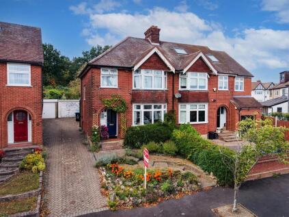 Roding View, Buckhurst Hill