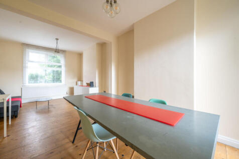 Amity Road, Stratford, London, E15